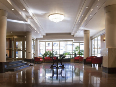 Hotel_Nevada_lobby