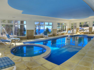 Hotel_Pioneros_piscina