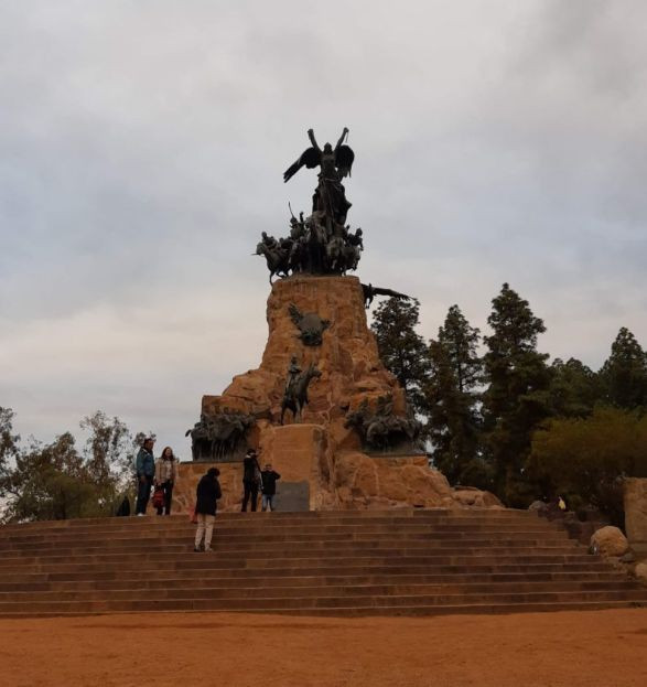Mendoza_Monumento